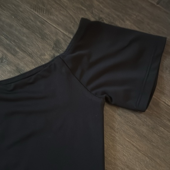 Black One Piece - Picture 3 of 3